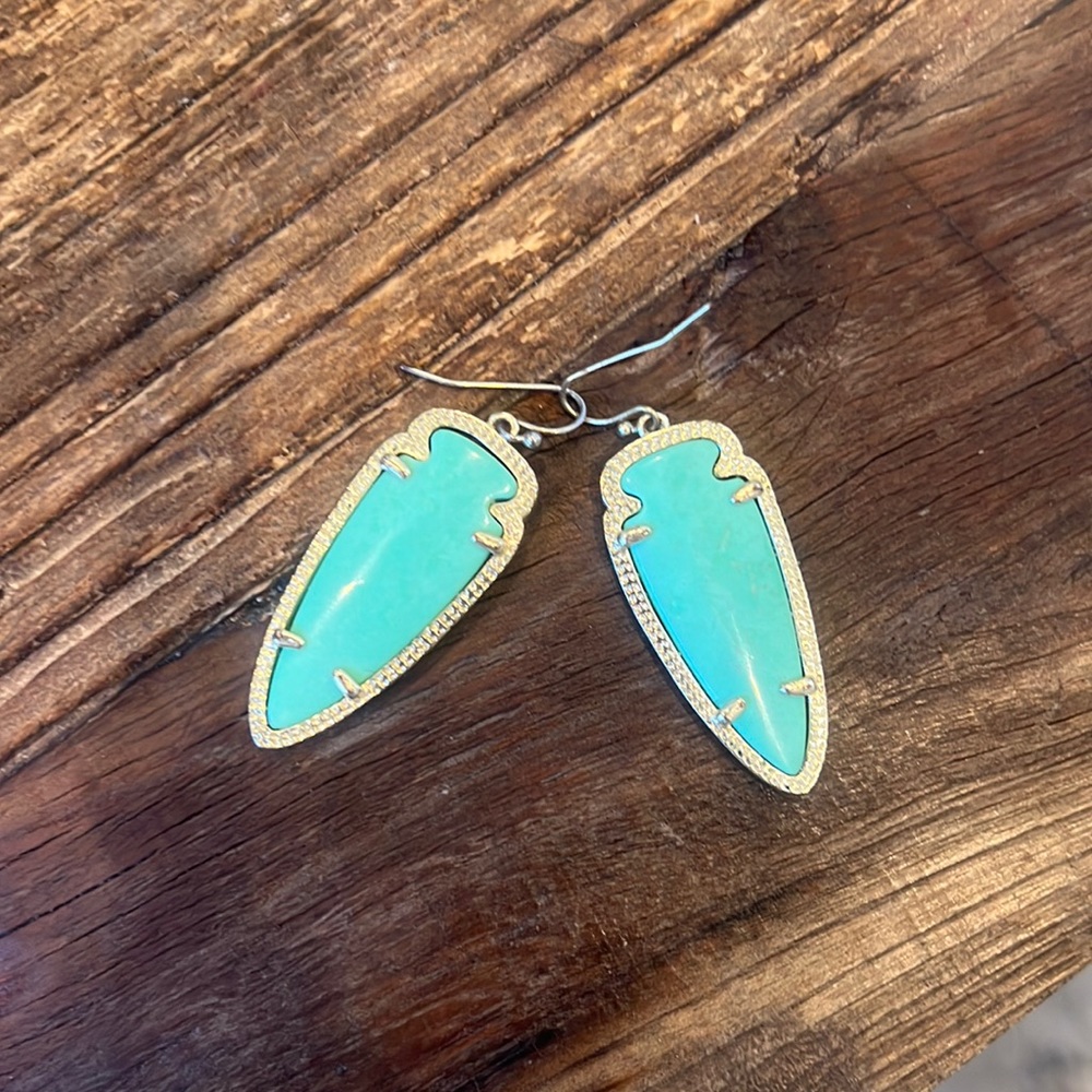 Kendra Scott Arrowhead Drop Earrings